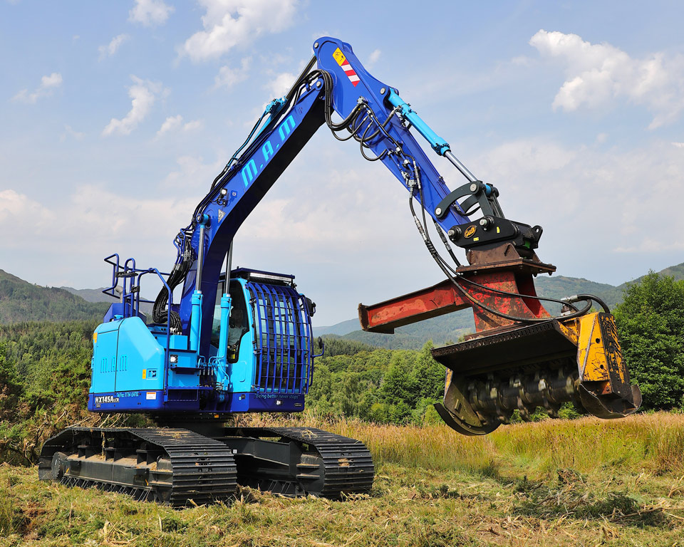 Escavatore per uso forestale Hyundai high walker