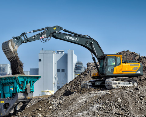 Hyundai HX300AL Raupenbagger im südkoreanischen Werk Ulsan