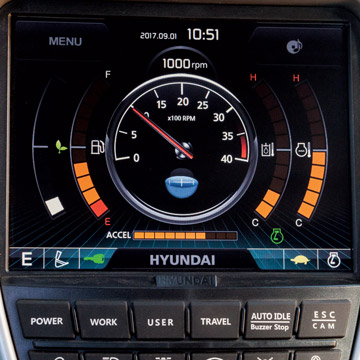 8-inch touchscreen - Hyundai Construction Equipment Europe