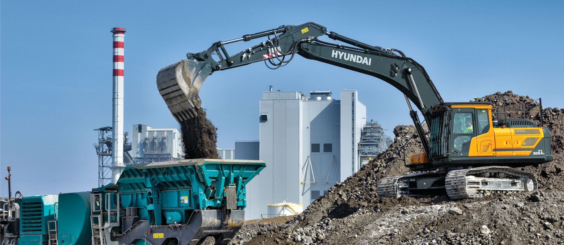 HX330AL working on site