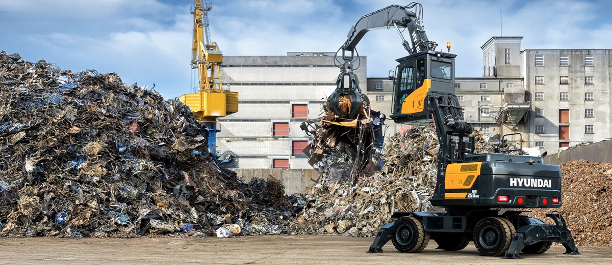 Hyundai HW250MH Material Handler with grab scrap, waste and recycling application
