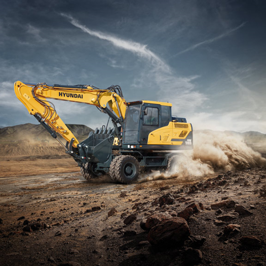 hw140-hyundai-wheeled-excavator-in-the-field