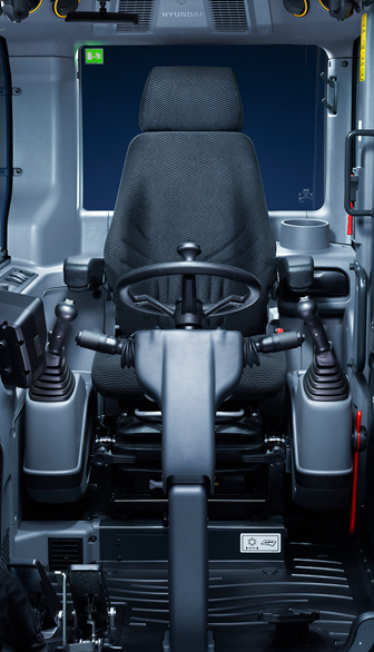 Interieur van de cabine van de HD Hyundai HW65A mobiele graafmachine