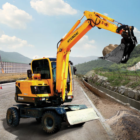 Hyundai R55X-9 5-Tonnen-Mobilbagger im Einsatz