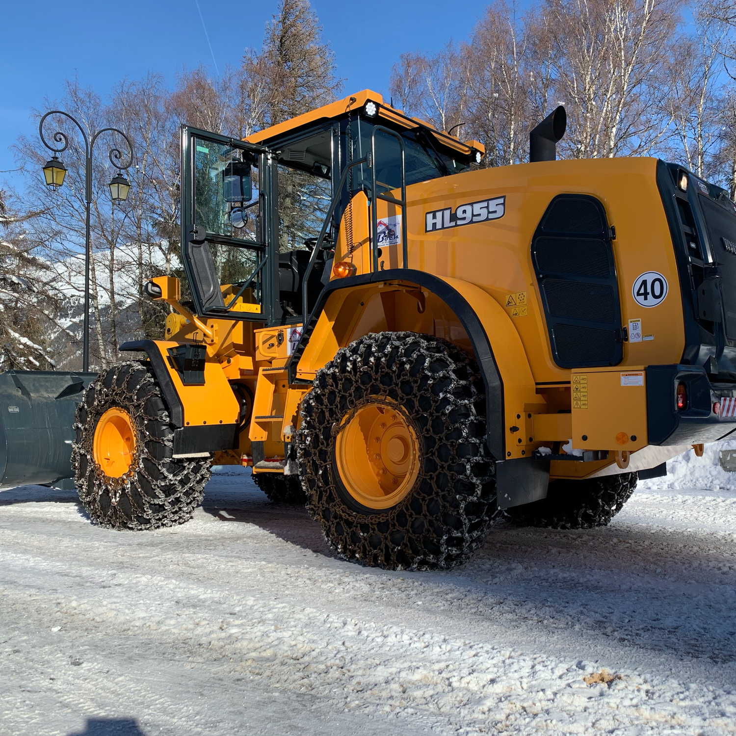 La Hyundai HL955 de Boch et Frères en la nieve